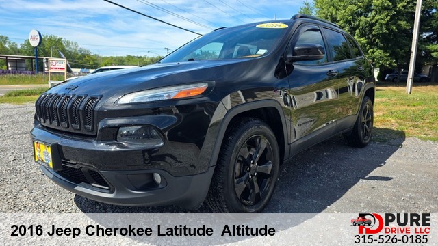 2016 Jeep Cherokee Latitude  Altitude